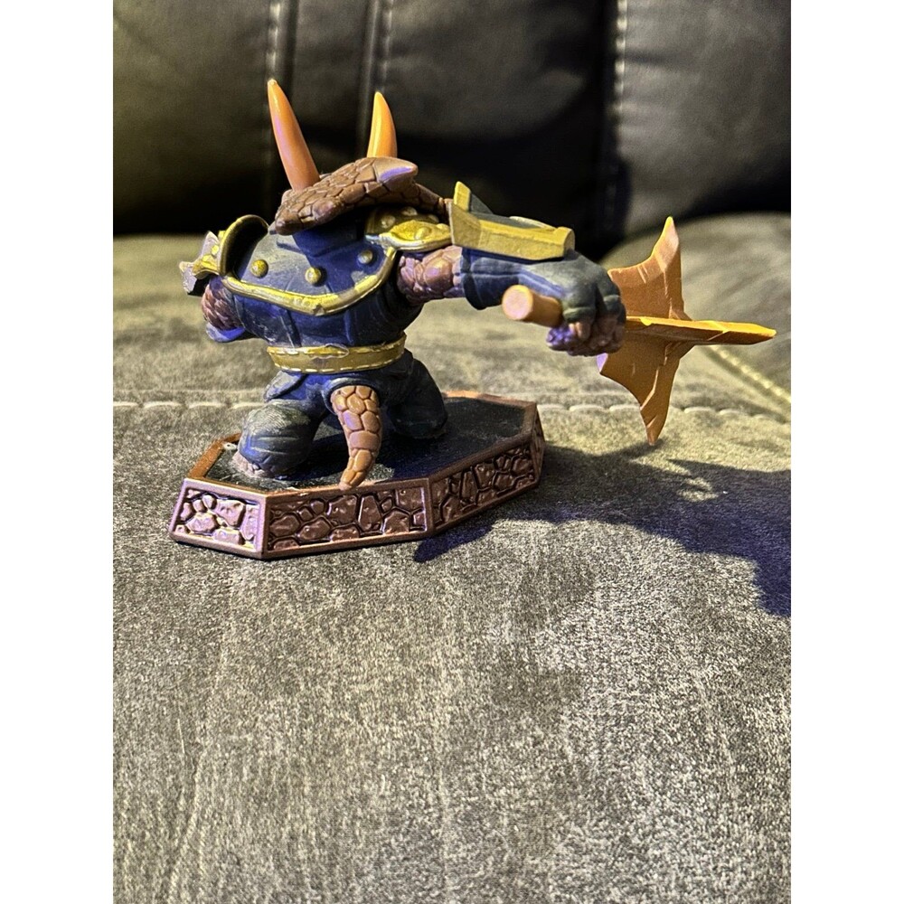 Skylanders master tri tip